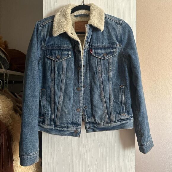 Levis Sherpa lined denim jacket xs/s - Picture 1 of 3